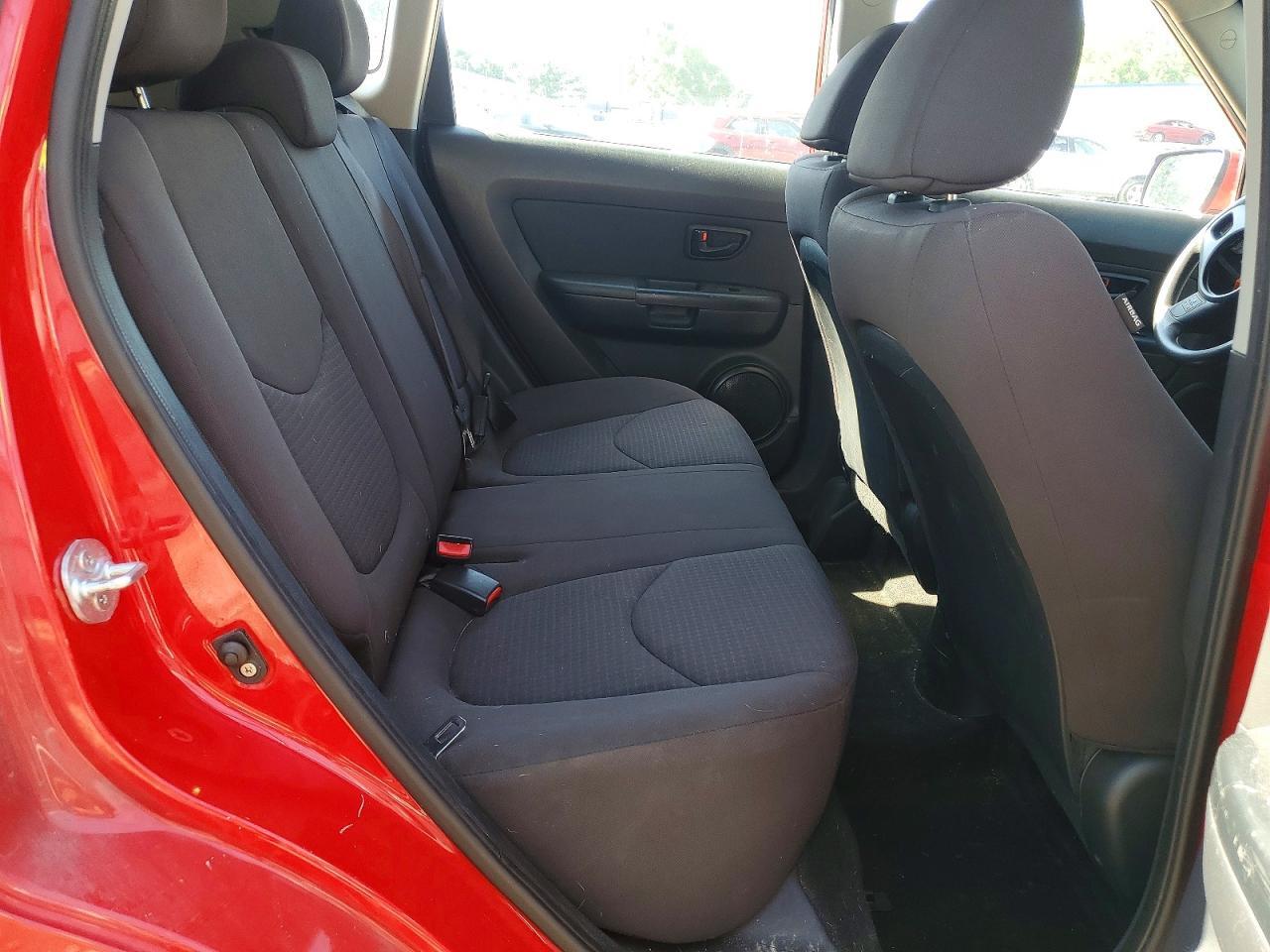 2013 KIA SOUL BASE — Фото 10 из 12