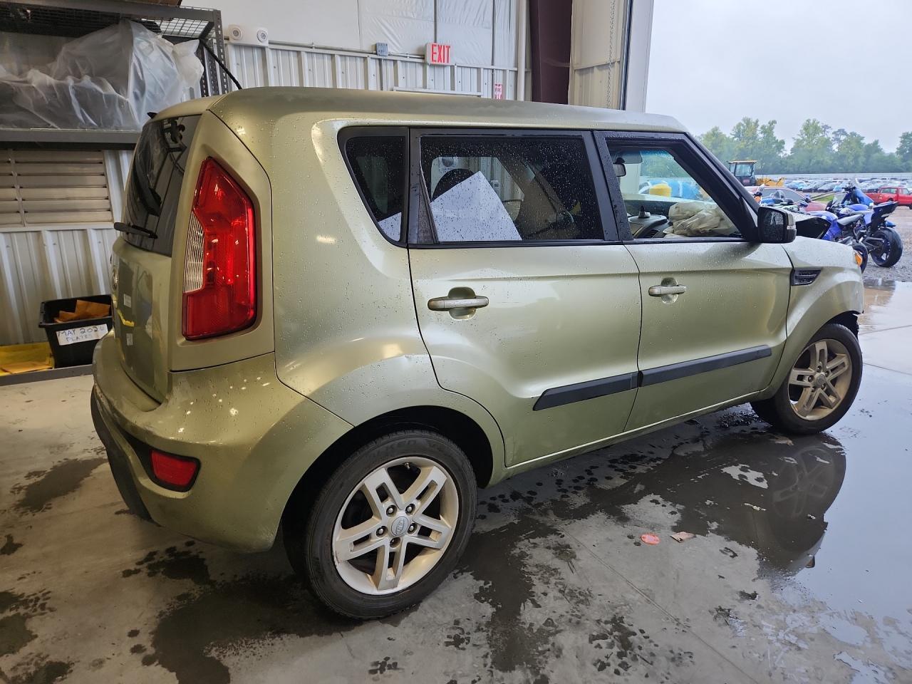 2013 KIA SOUL + — Фото 3 из 13
