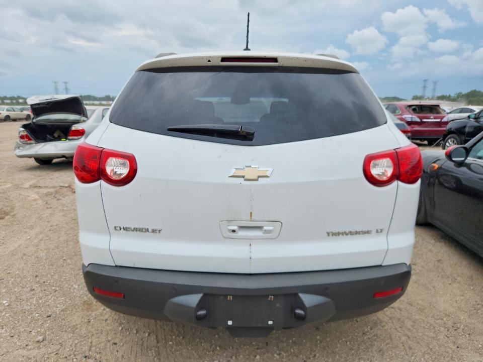2010 CHEVROLET TRAVERSE LT — Фото 6 из 13