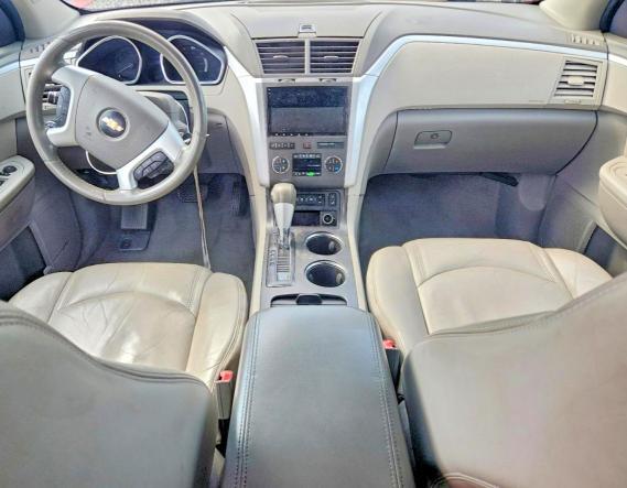 2010 CHEVROLET TRAVERSE LS — Фото 8 из 12