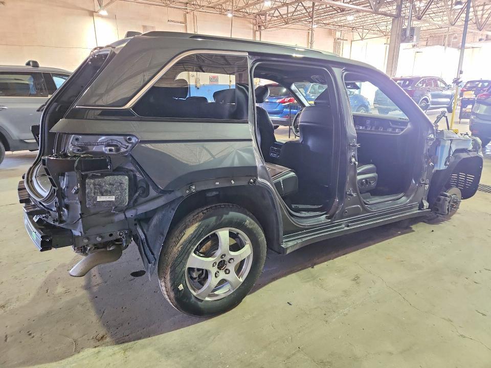 2025 JEEP GRAND CHEROKEE 4XE — Фото 3 из 14