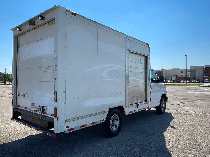 2019 CHEVROLET EXPRESS G3500 — Фото 4 из 10