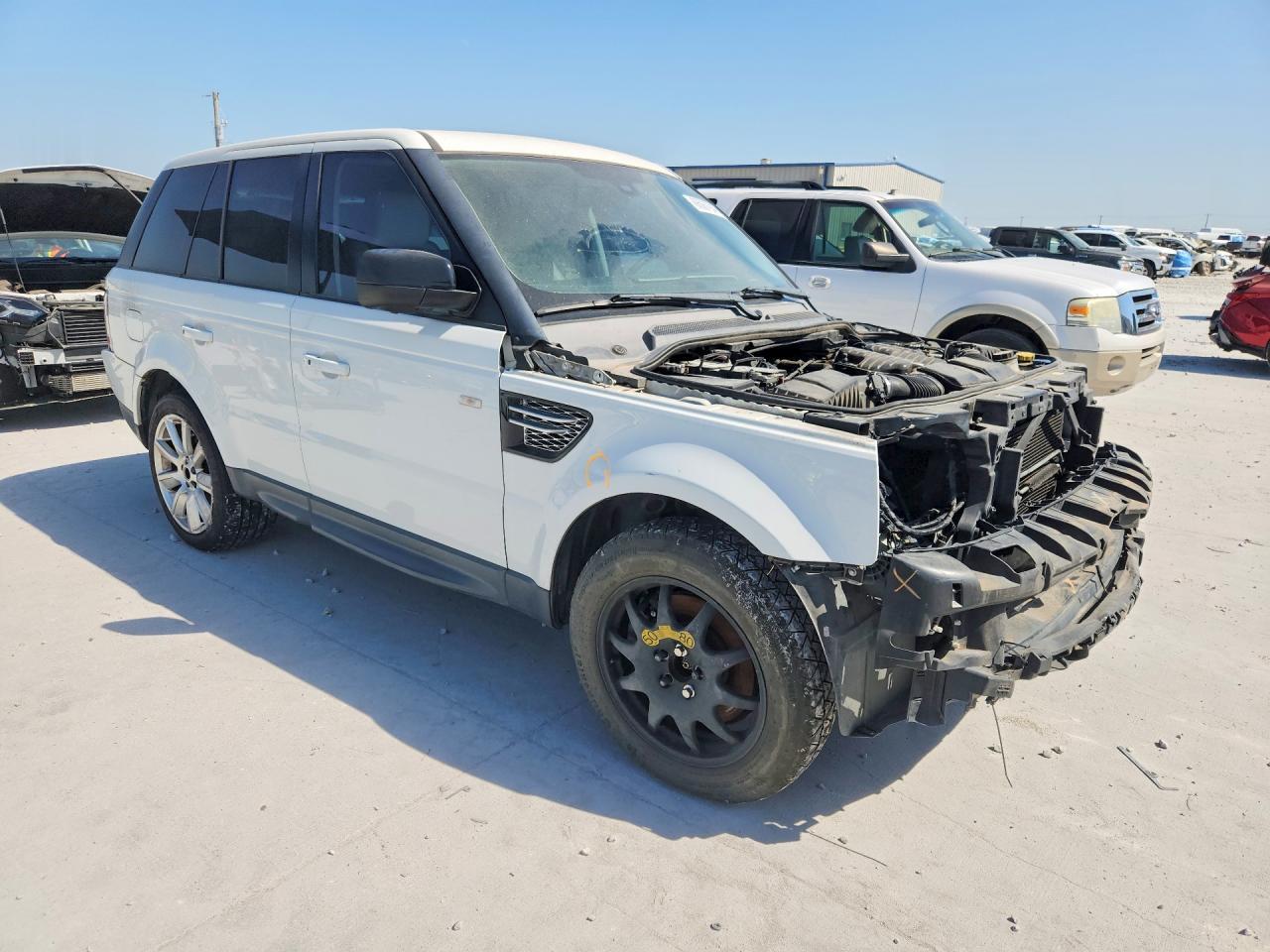 2013 LAND ROVER RANGE ROVER SPORT HSE LUXURY — Фото 4 из 13