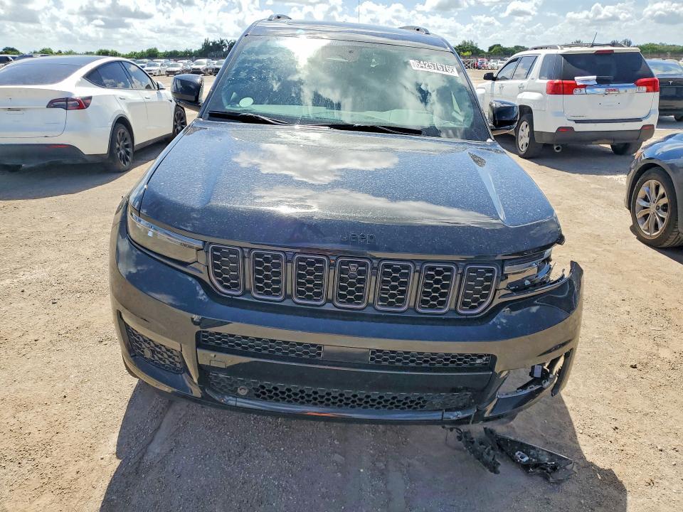 2025 JEEP GRAND CHEROKEE L SUMMIT — Фото 5 из 13