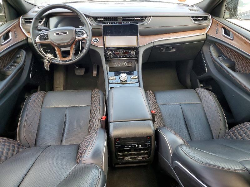 2025 JEEP GRAND CHEROKEE L SUMMIT — Фото 8 из 13
