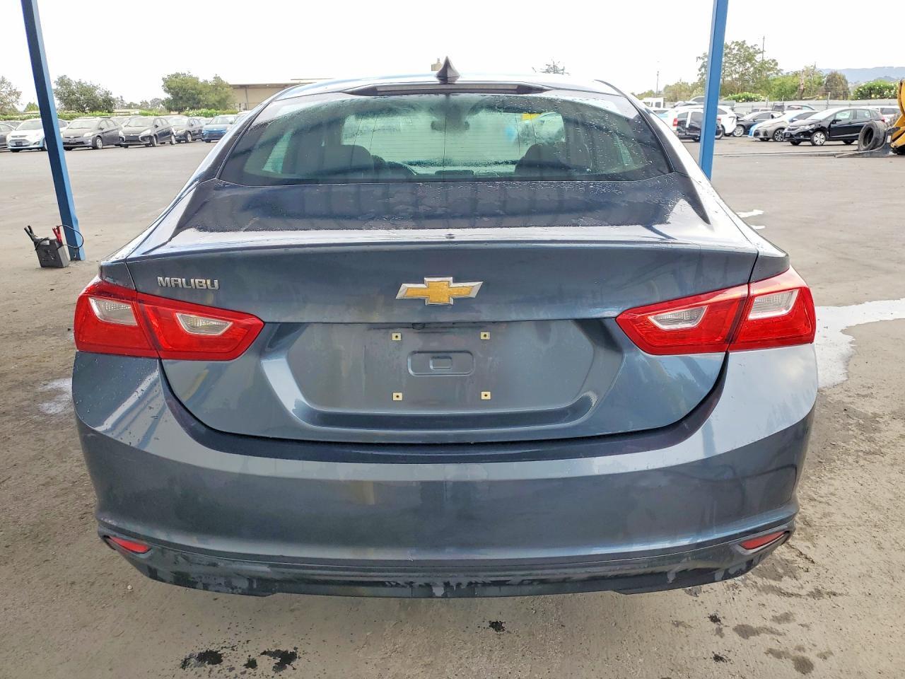 2019 CHEVROLET MALIBU LS — Фото 6 из 12