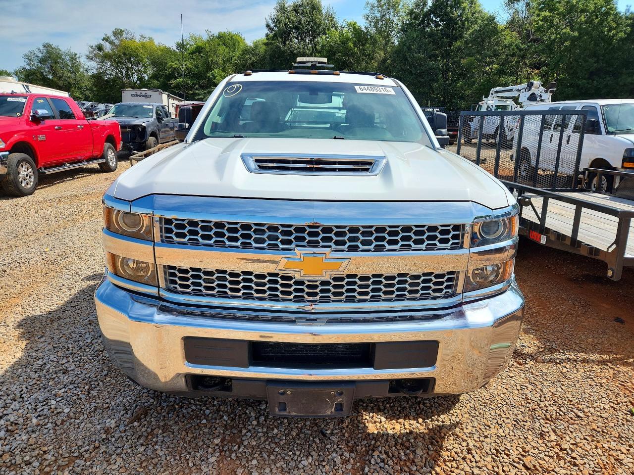 2019 CHEVROLET SILVERADO K3500 — Фото 5 из 12