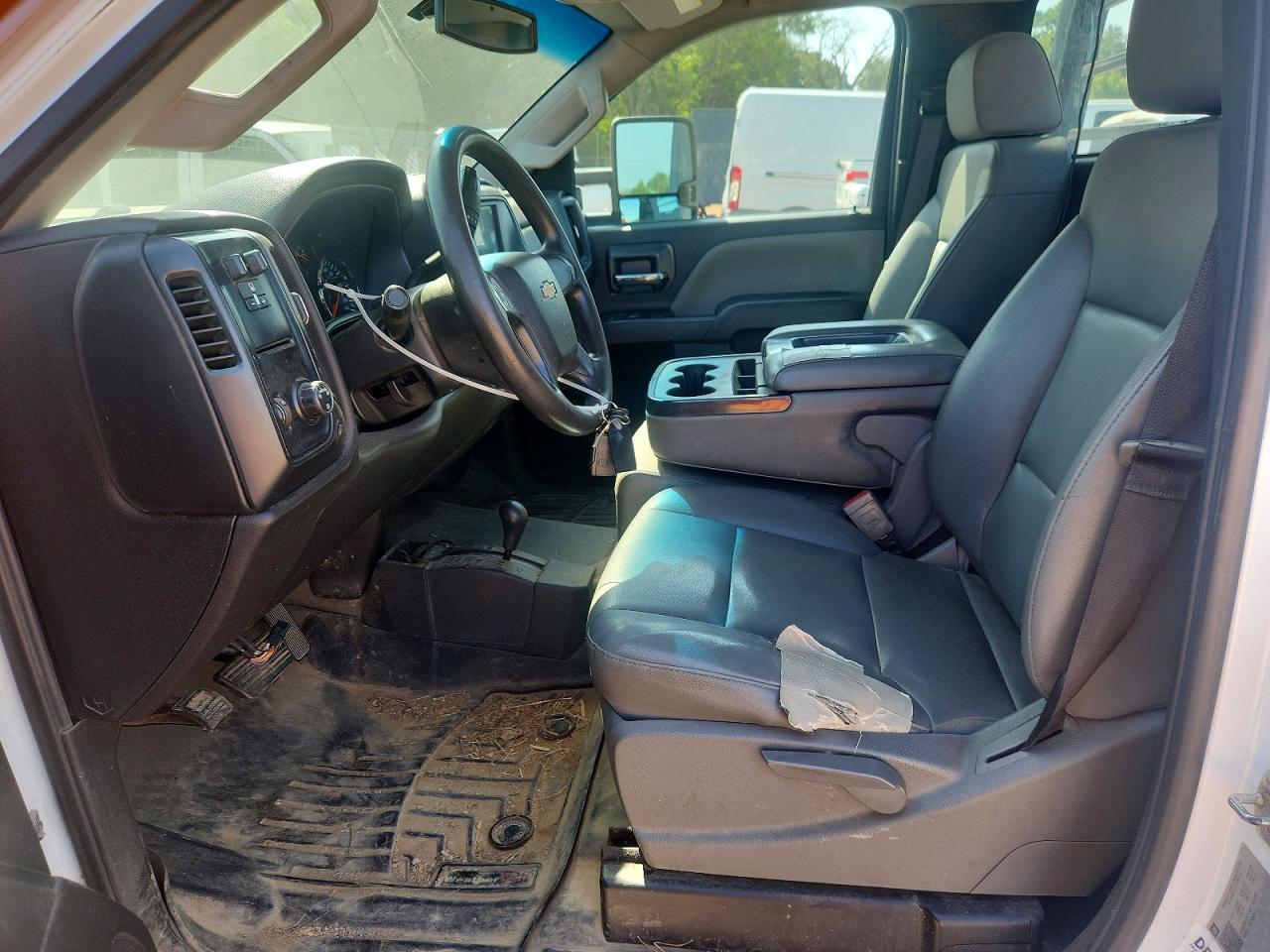 2019 CHEVROLET SILVERADO K3500 — Фото 7 из 12