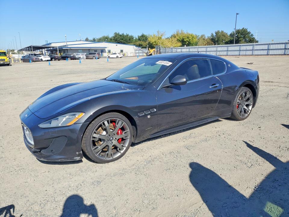 2013 MASERATI GRANTURISMO ZAM45VLAXD0068618