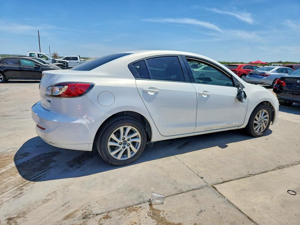 2013 MAZDA 3 I — Фото 3 из 12