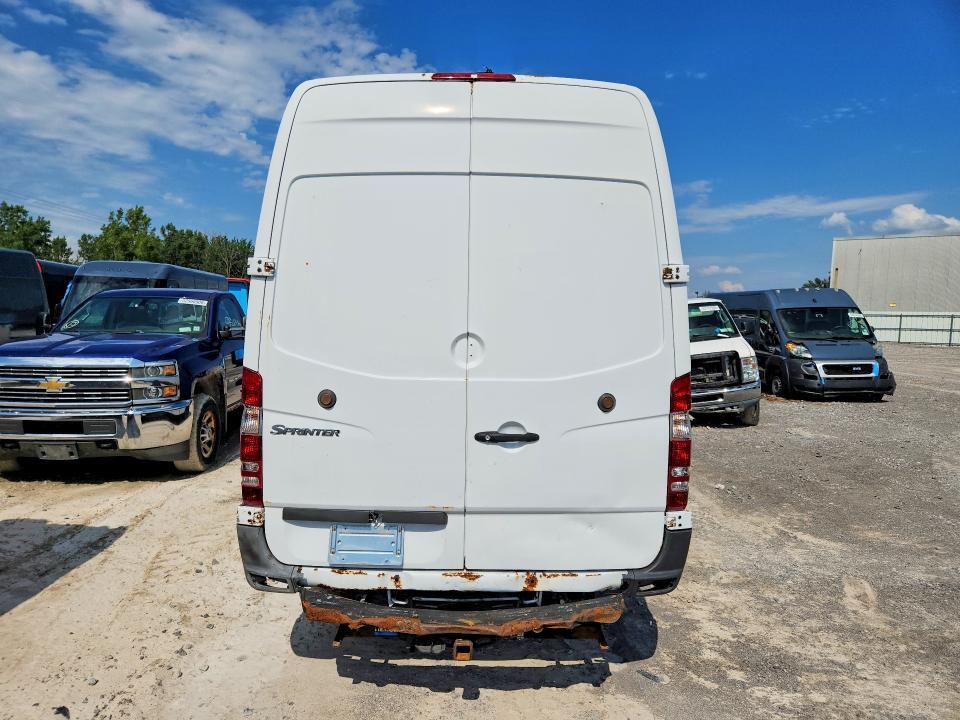 2013 MERCEDES-BENZ SPRINTER 3500 DELIVERY VAN — Фото 6 из 13