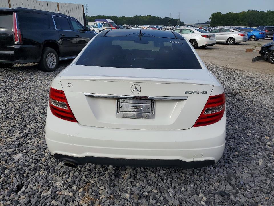 2013 MERCEDES-BENZ C 250 — Фото 6 из 12