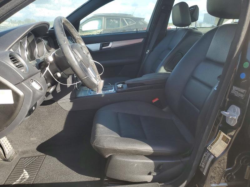 2013 MERCEDES-BENZ C 250 — Фото 7 из 14