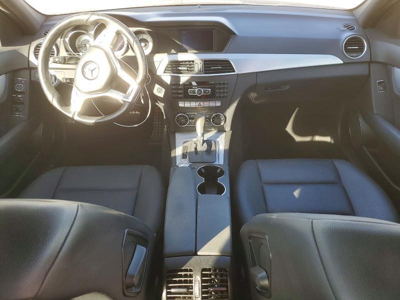 2013 MERCEDES-BENZ C 250 — Фото 8 из 14
