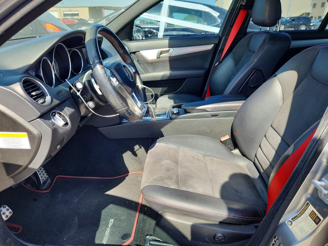 2013 MERCEDES-BENZ C 250 — Фото 7 из 12