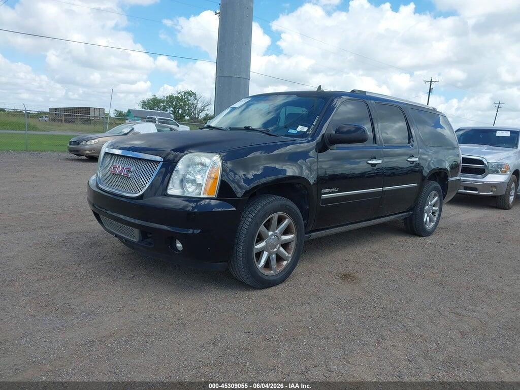 1GKS1MEF3DR302303 2013 GMC YUKON XL 1500 photo no. 2