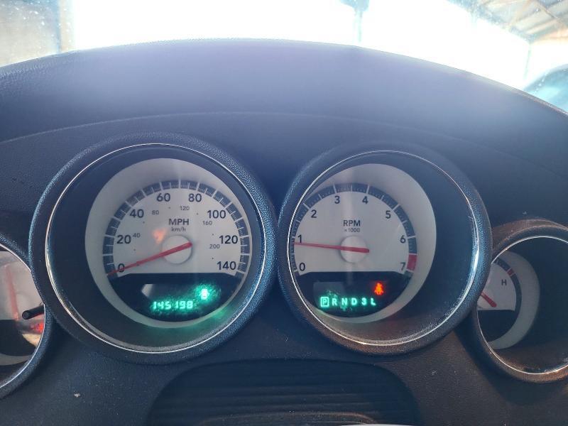 2010 DODGE CHARGER SXT — Фото 9 из 12