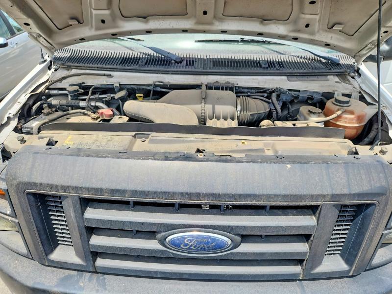 2010 FORD ECONOLINE E250 VAN — Фото 12 из 13