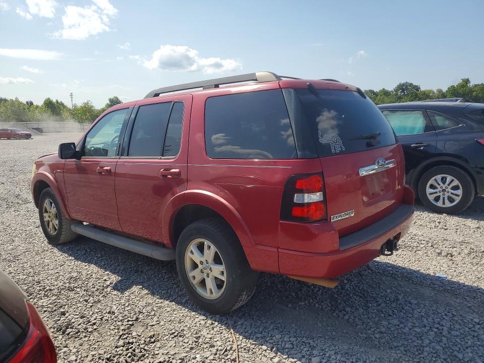 2010 FORD EXPLORER XLT — Фото 2 из 13
