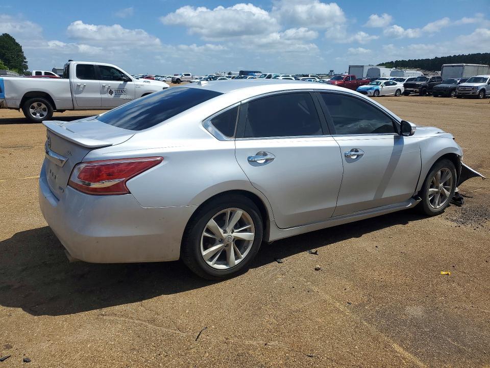 2013 NISSAN ALTIMA 2.5 — Фото 3 из 12
