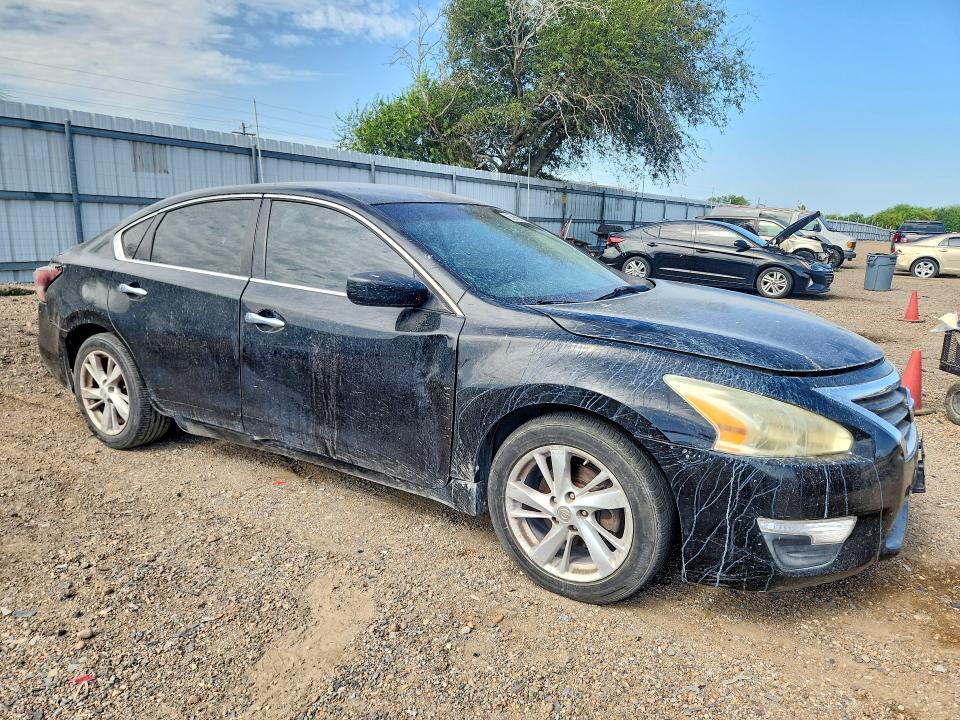 1N4AL3AP3DC102573 2013 NISSAN ALTIMA photo no. 4