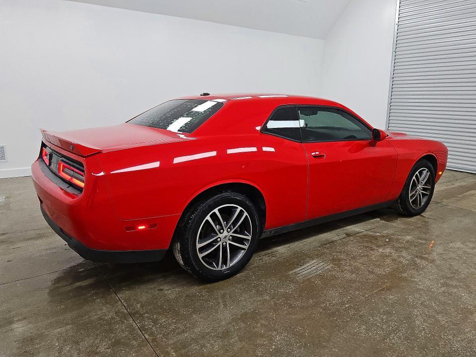 2019 DODGE CHALLENGER SXT — Фото 3 из 13
