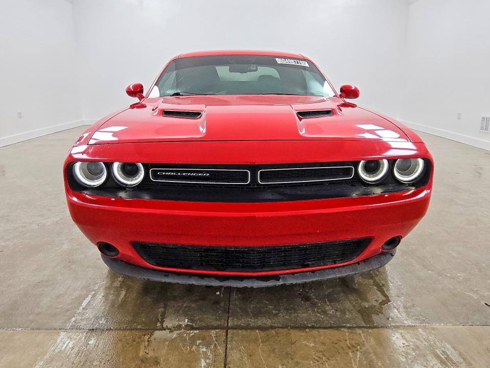 2019 DODGE CHALLENGER SXT — Фото 5 из 13