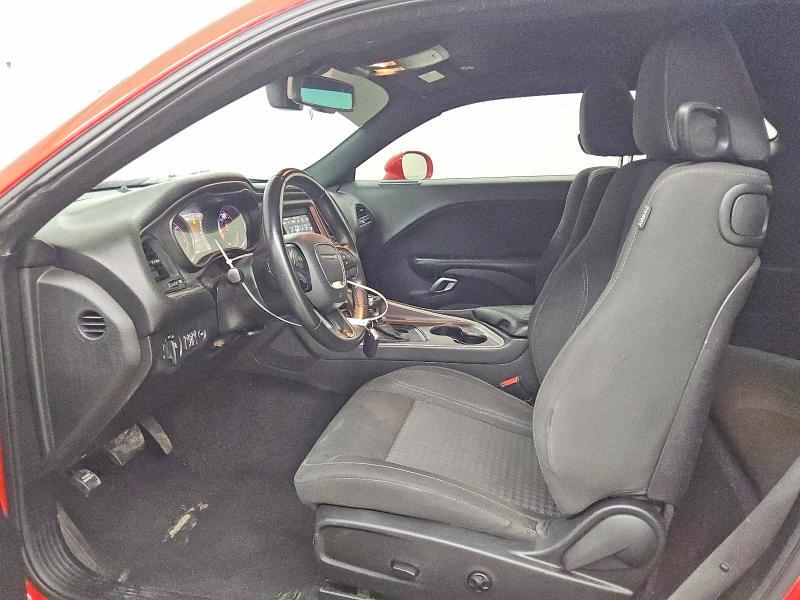 2019 DODGE CHALLENGER SXT — Фото 7 из 13