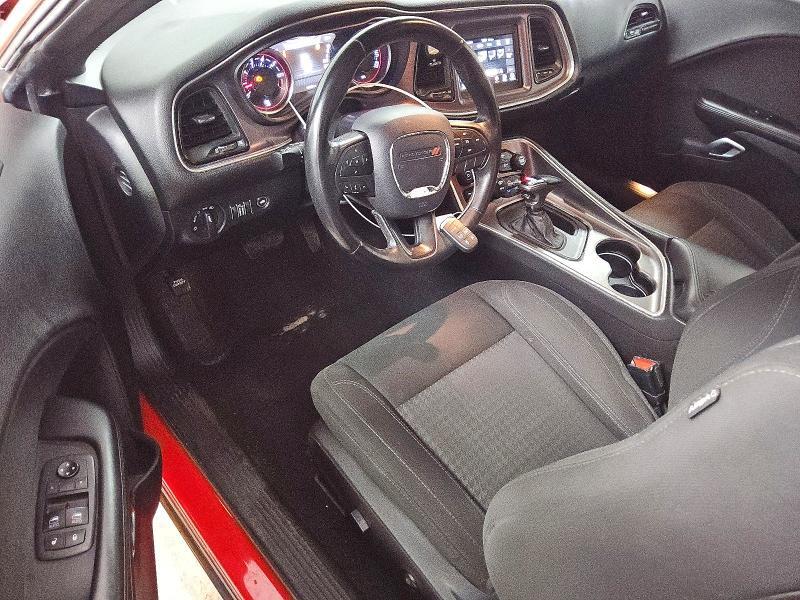 2019 DODGE CHALLENGER SXT — Фото 8 из 13