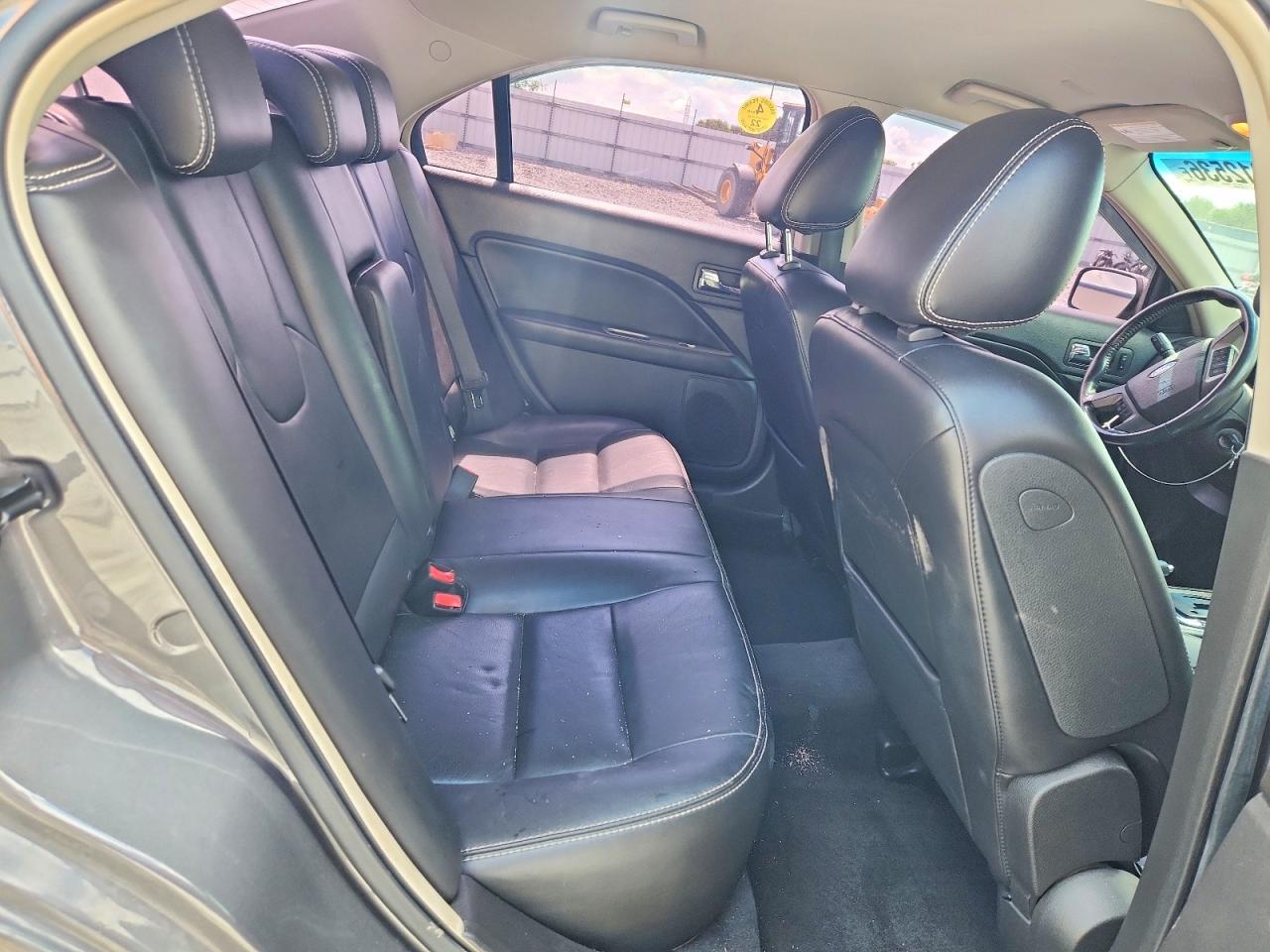 3FAHP0JG5AR383094 2010 FORD FUSION photo no. 10