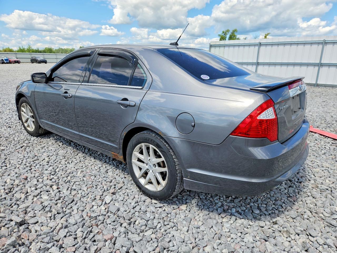 3FAHP0JG5AR383094 2010 FORD FUSION photo no. 2