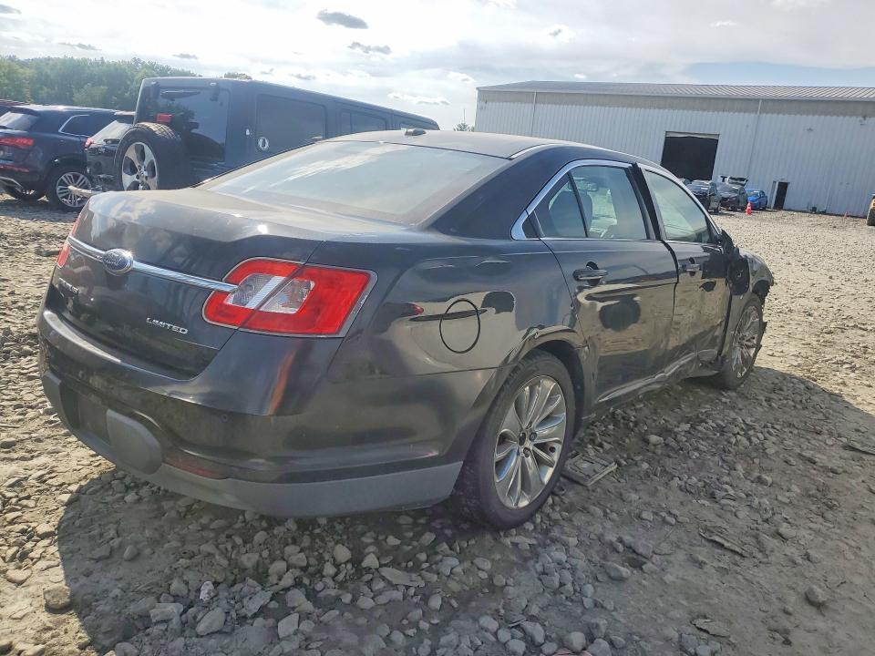 1FAHP2FWXAG103446 2010 FORD TAURUS photo no. 3