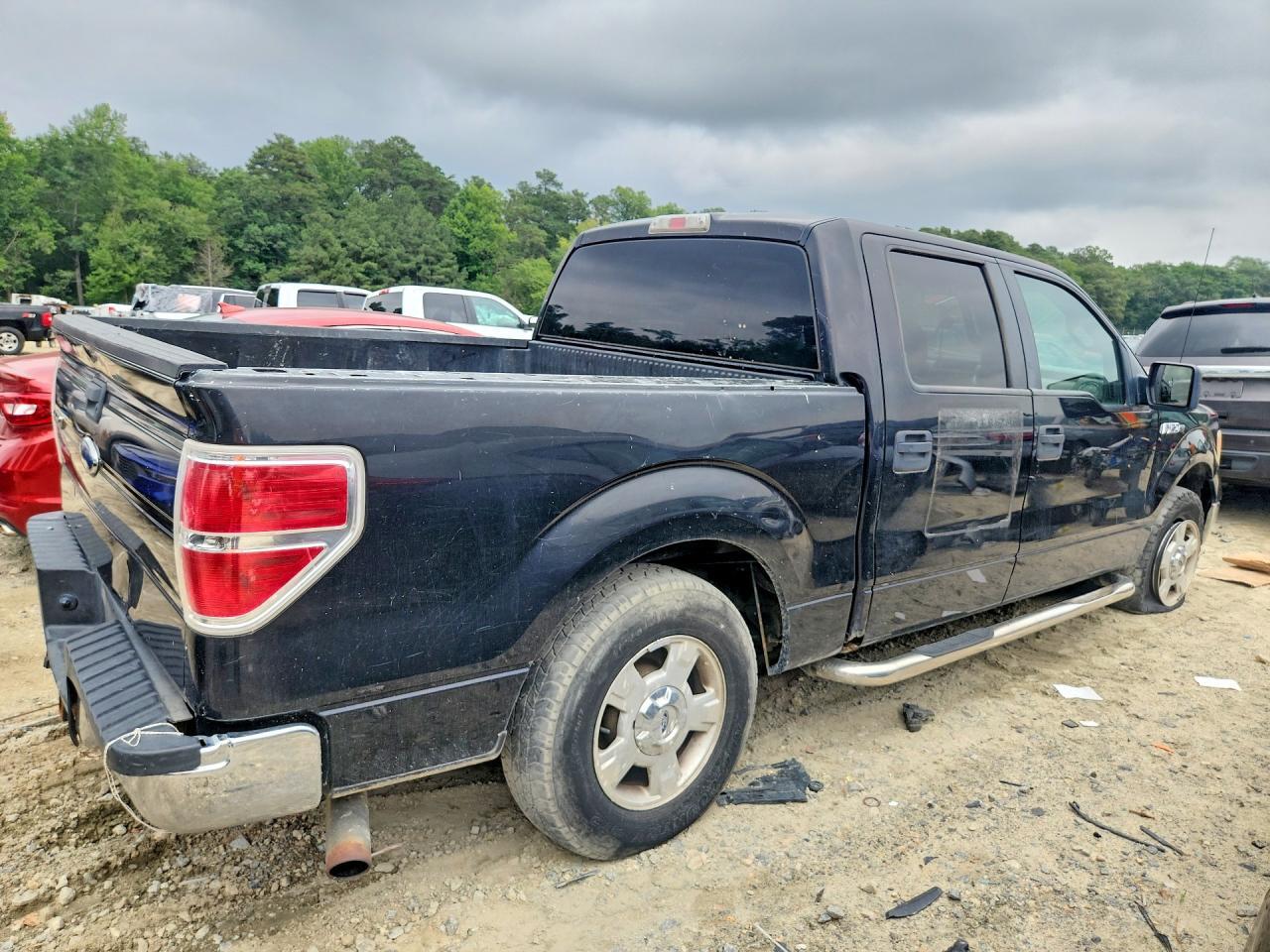2010 FORD F150 — Фото 3 из 12