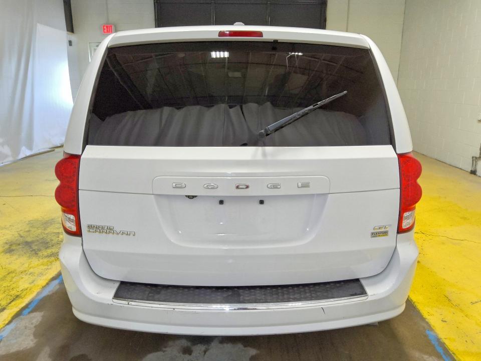 2019 DODGE GRAND CARAVAN GT — Фото 6 из 14