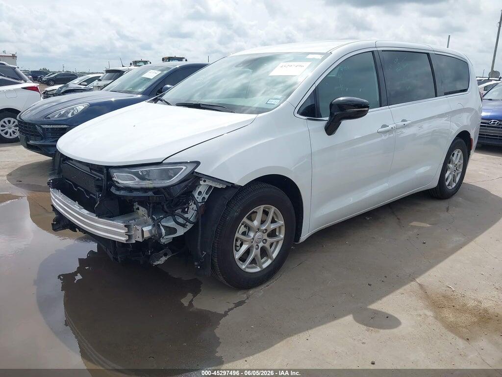 2C4RC1BG7TR270920 2026 CHRYSLER PACIFICA photo no. 2