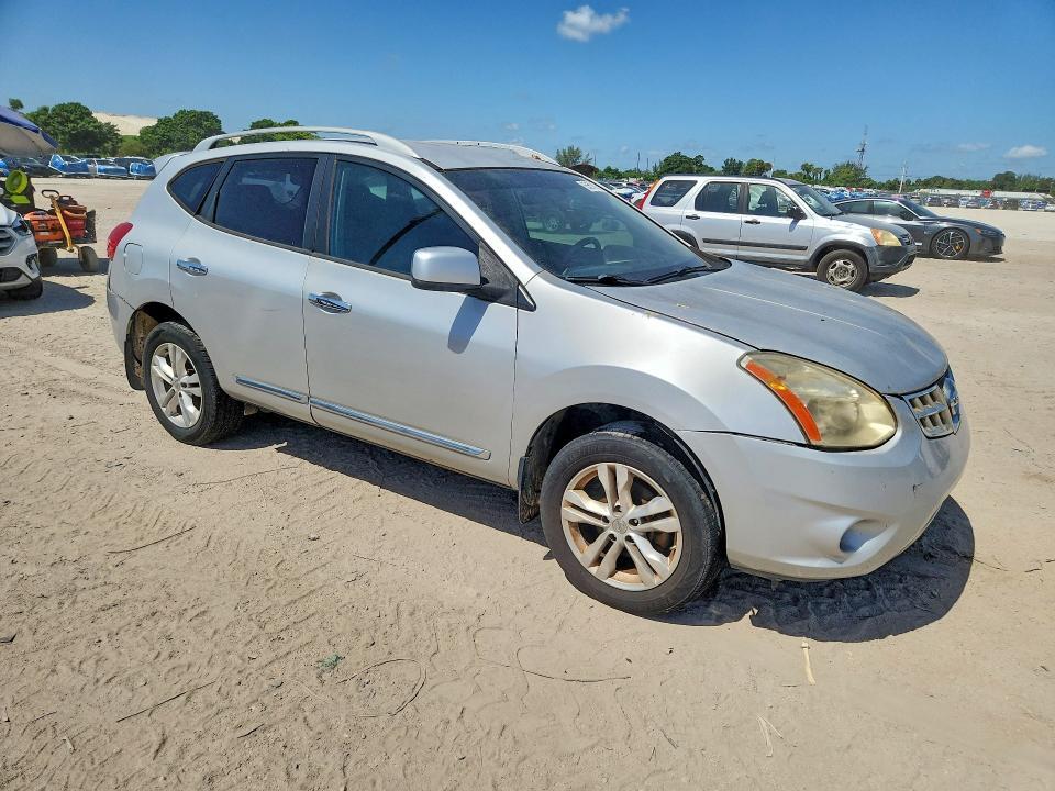 2013 NISSAN ROGUE S — Фото 4 из 13