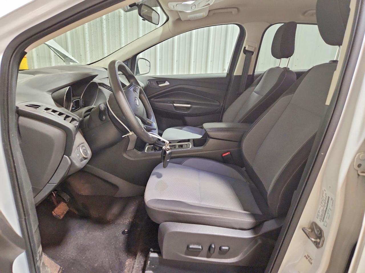 2019 FORD ESCAPE SE — Фото 7 из 13
