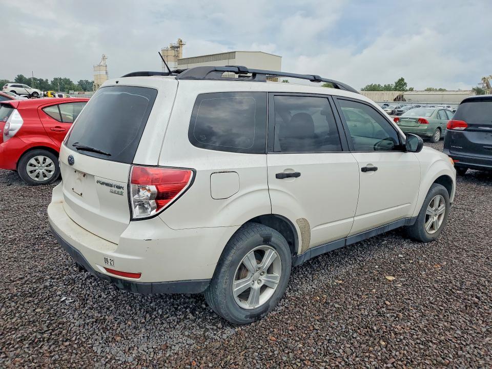 2013 SUBARU FORESTER 2.5X — Фото 3 из 13