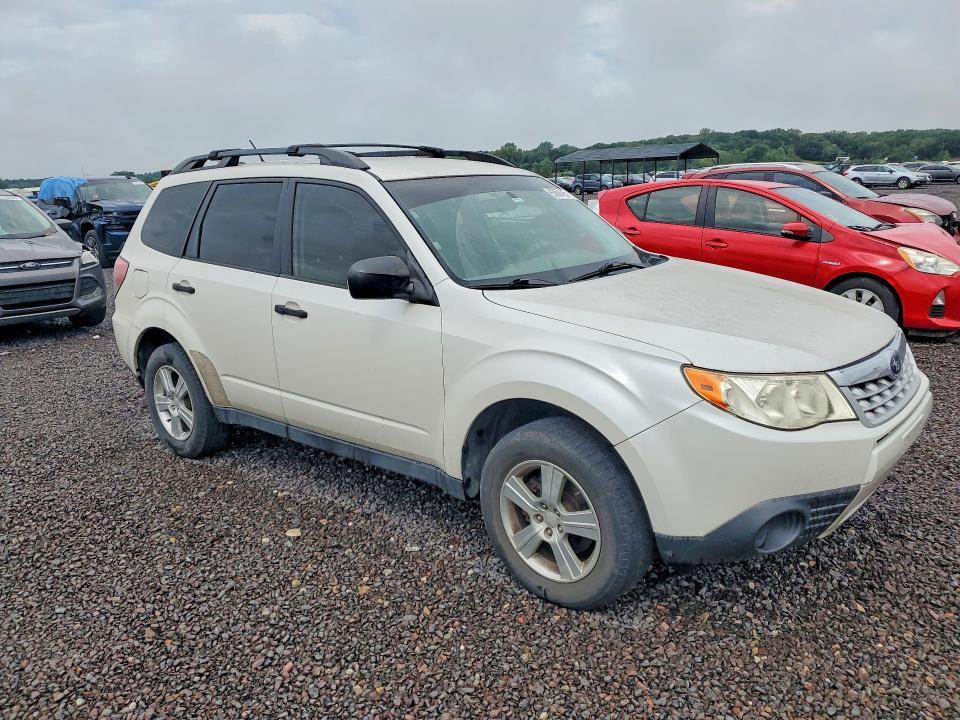 2013 SUBARU FORESTER 2.5X — Фото 4 из 13