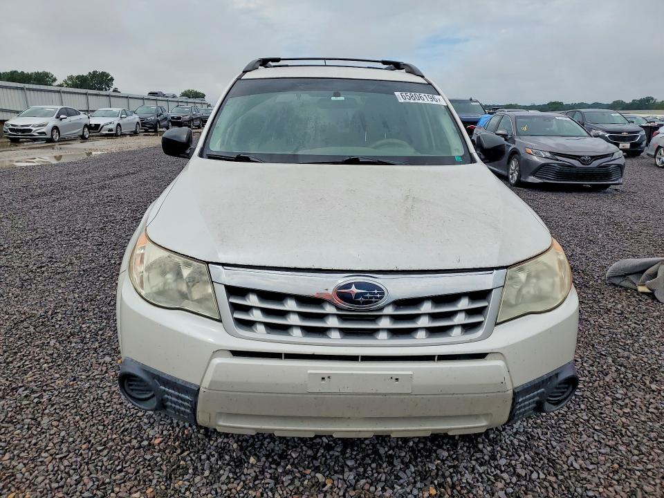 2013 SUBARU FORESTER 2.5X — Фото 5 из 13