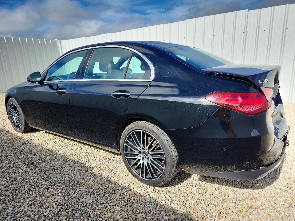 2025 MERCEDES-BENZ C 300 — Фото 2 из 12