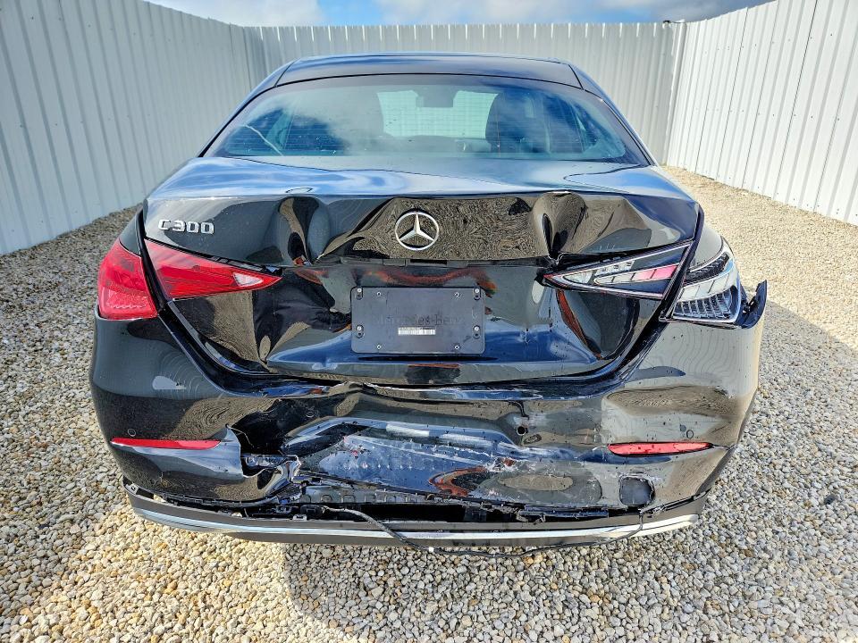 2025 MERCEDES-BENZ C 300 — Фото 6 из 12
