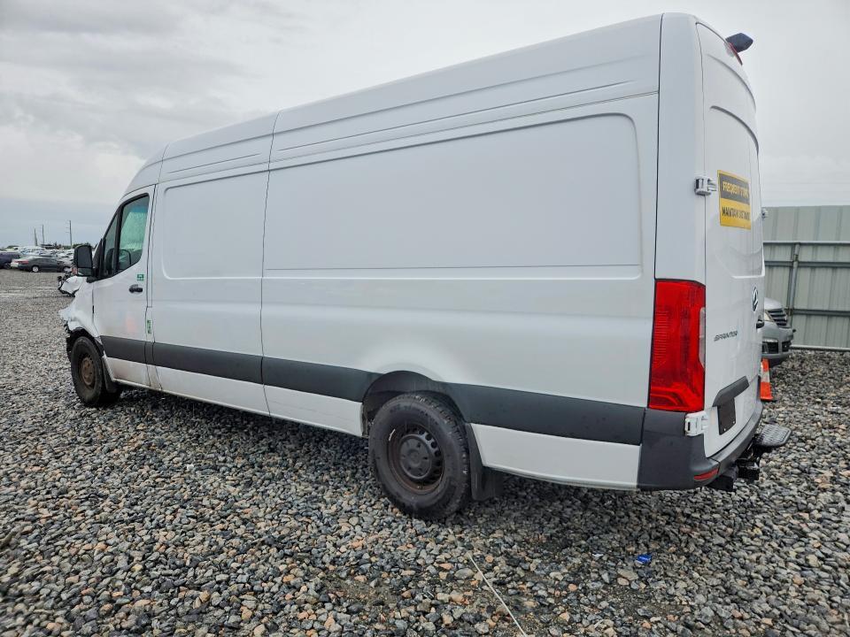 2025 MERCEDES-BENZ SPRINTER 2500 DELIVERY VAN — Фото 2 из 14