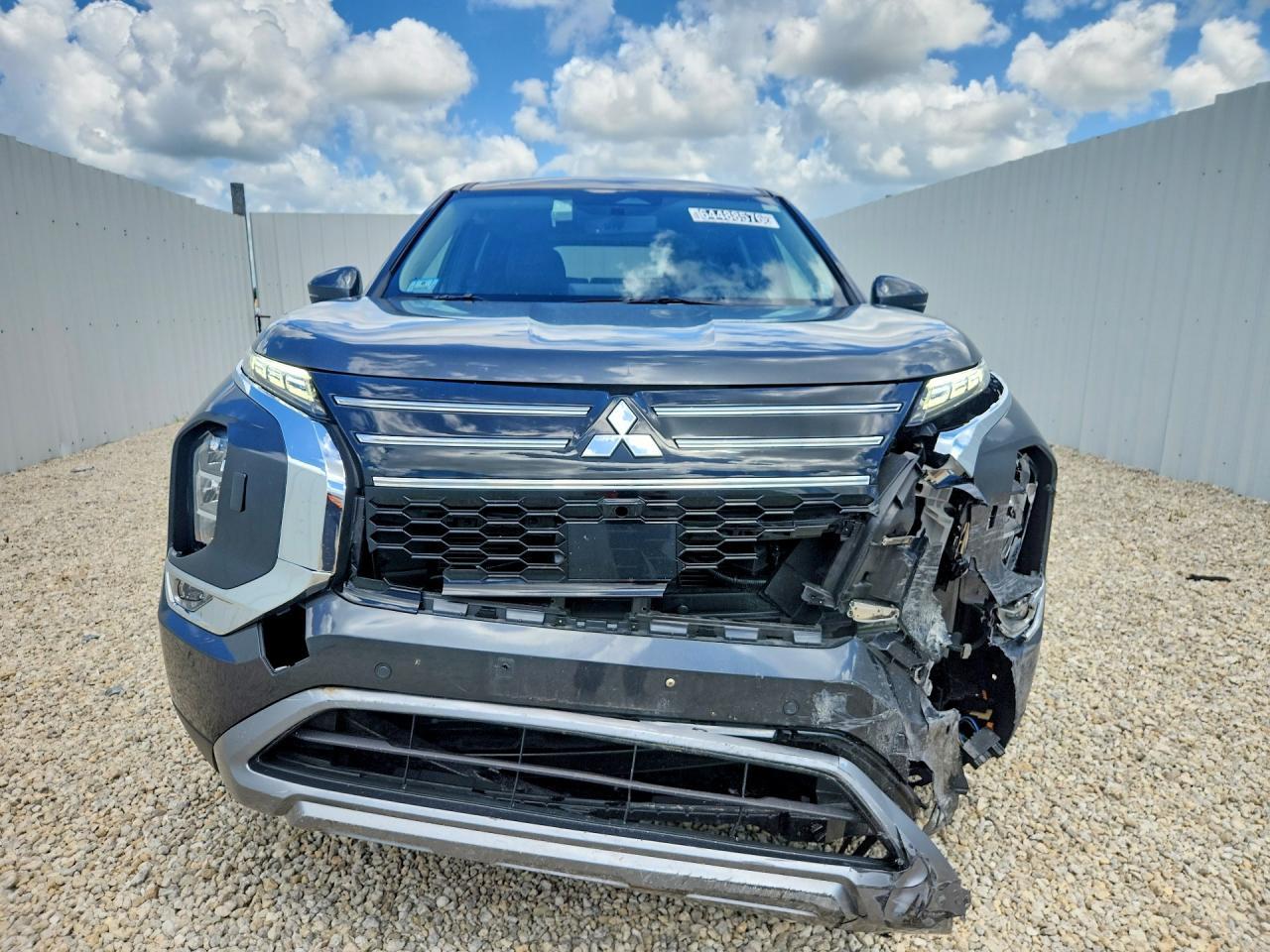2025 MITSUBISHI OUTLANDER SE — Фото 5 из 13