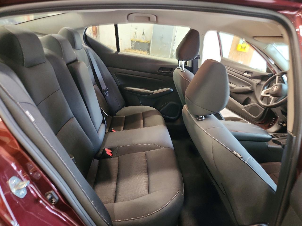 2025 NISSAN ALTIMA SV — Фото 10 из 12