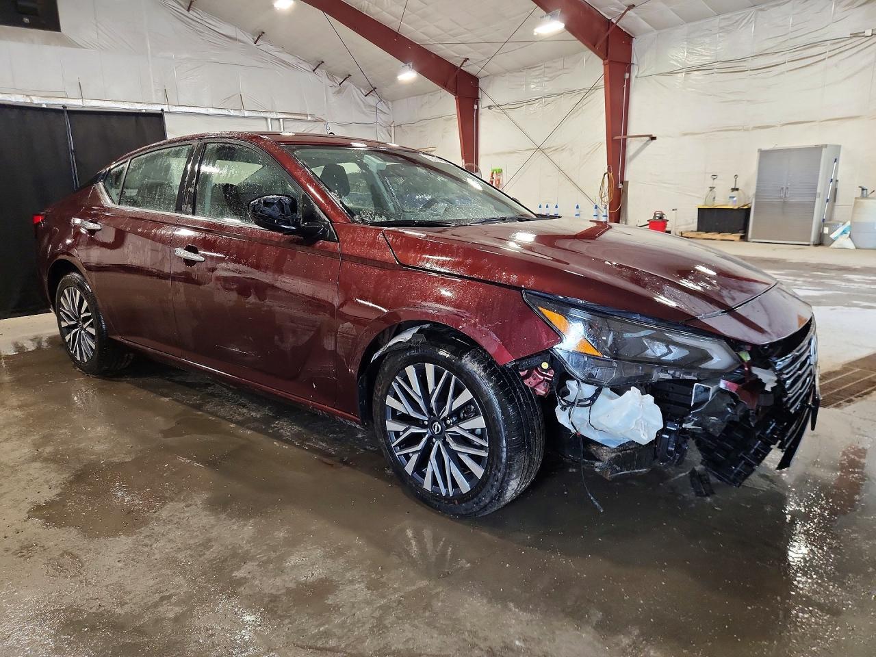2025 NISSAN ALTIMA SV — Фото 4 из 12