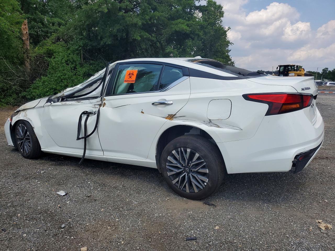 2025 NISSAN ALTIMA SV — Фото 2 из 12