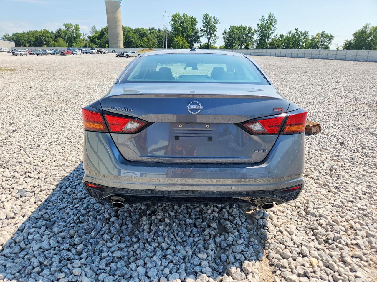2025 NISSAN ALTIMA SR — Фото 6 из 13
