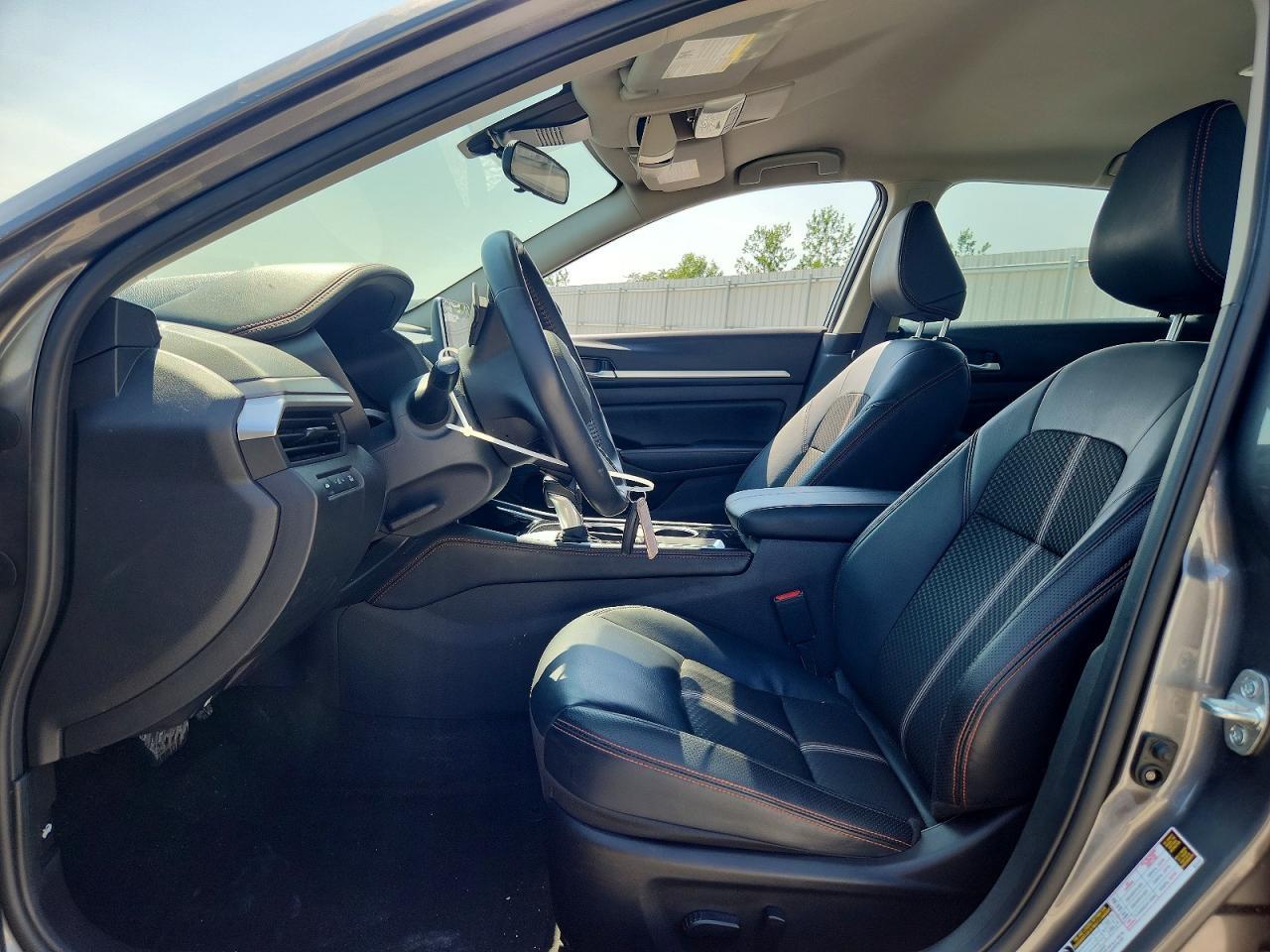2025 NISSAN ALTIMA SR — Фото 7 из 13