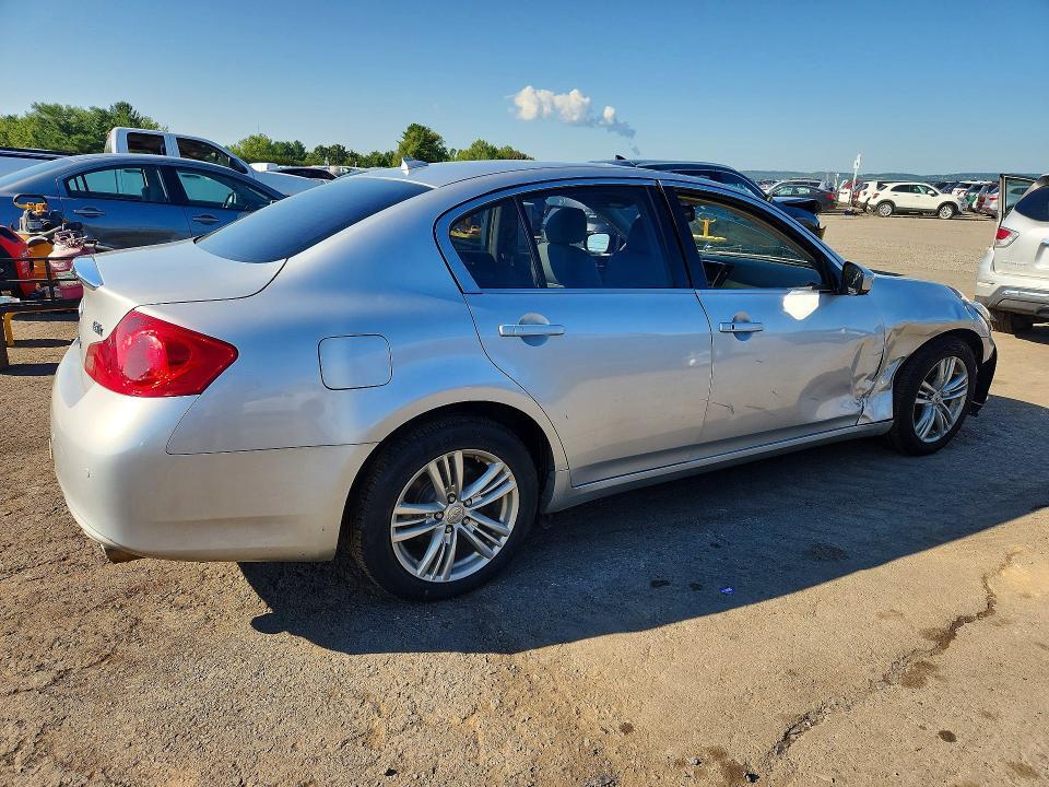 2010 INFINITI G37 SEDAN X — Фото 3 из 12